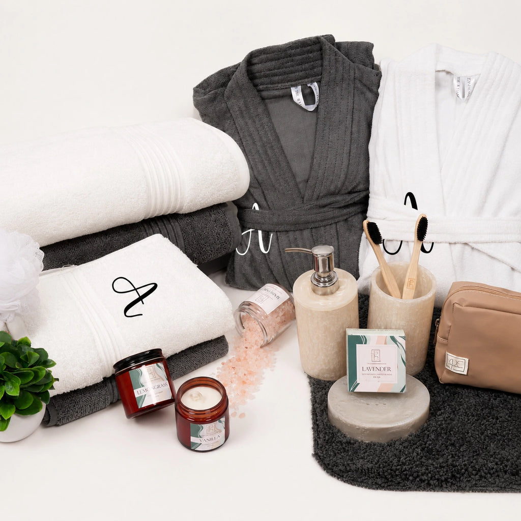 THE's Signature Bath & Spa Hamper | 18 Piece Set