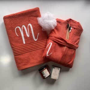 Solo bath and robe hamper personalised